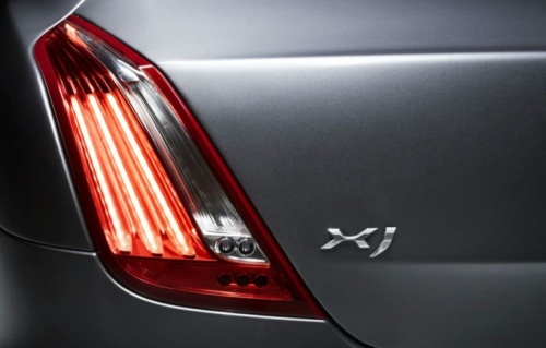 2010 Jaguar XJ_05