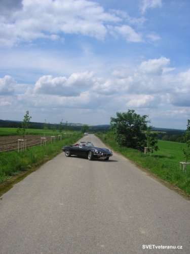 Jaguar E-type V12 roadster_07