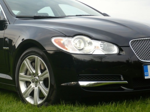 Jaguar XF_25