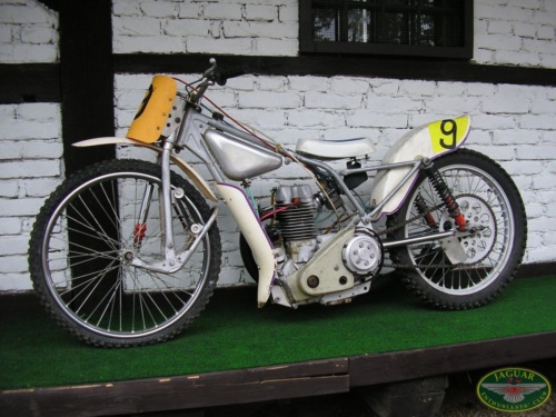 Jaguar sraz - Hluboká nad Vltavou 2008_30